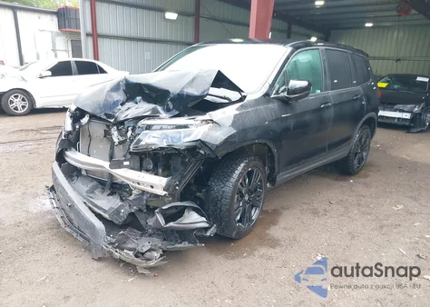 2021 Honda Passport Sport z USA, uszkodzony, nr VIN 5FNYF8H23MB033037